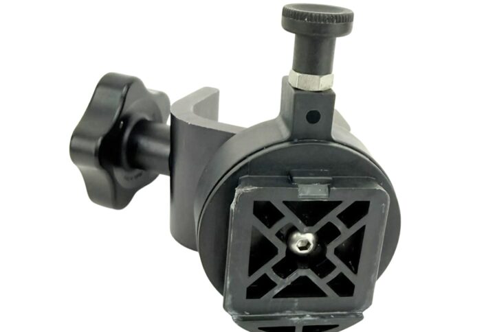 Medfusion 3500 / 4000 rotating pole clamp, OEM 22-1050-51, recertified